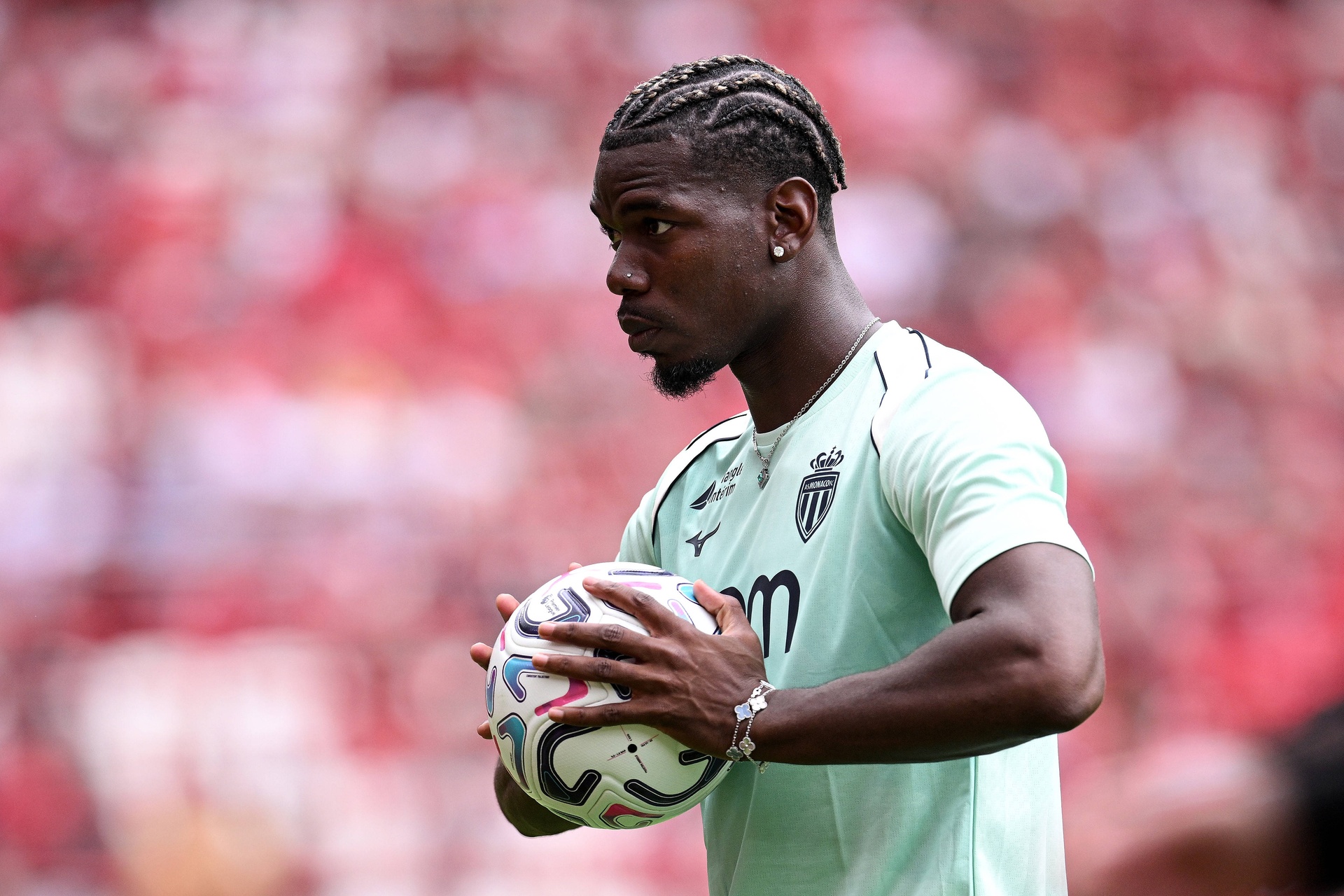 Pogba sprzedaje nieruchomość. Oczekuje wielkich pieniędzy