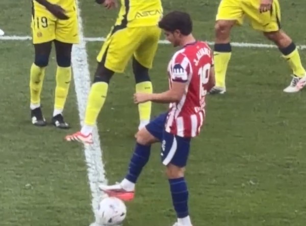 Kibice Atletico uderzyli w Alvareza. Ostra reakcja na wejście snajpera [WIDEO]