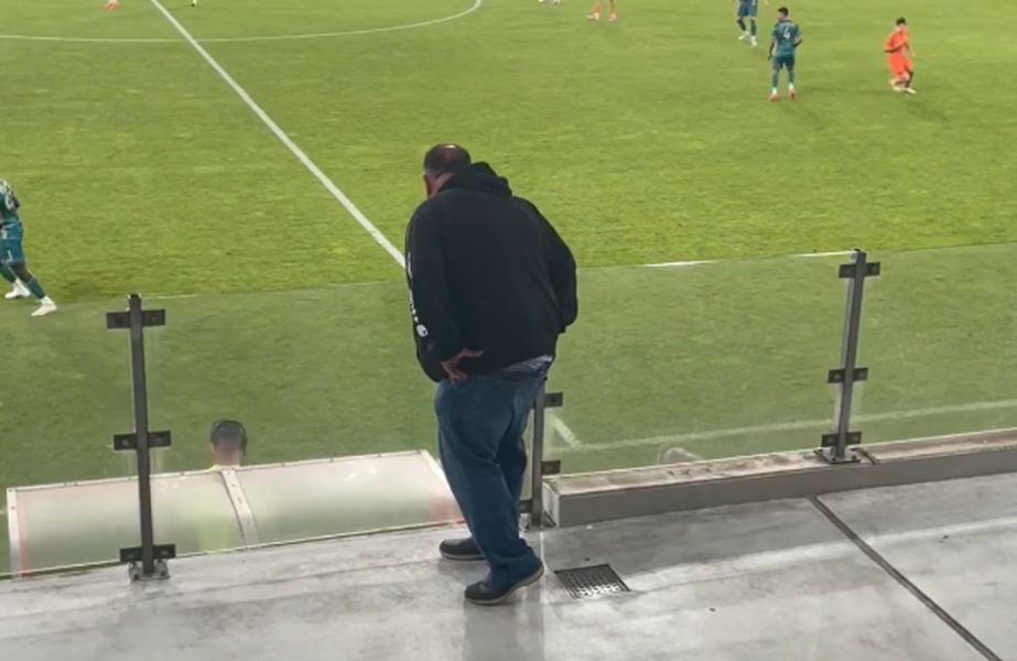 Tak Haditaghi zachowywał się na meczu Pogoni. Wszystko się nagrało [WIDEO]