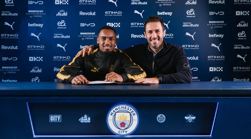 Manchester City potwierdził spory transfer. Nowy skrzydłowy na Etihad