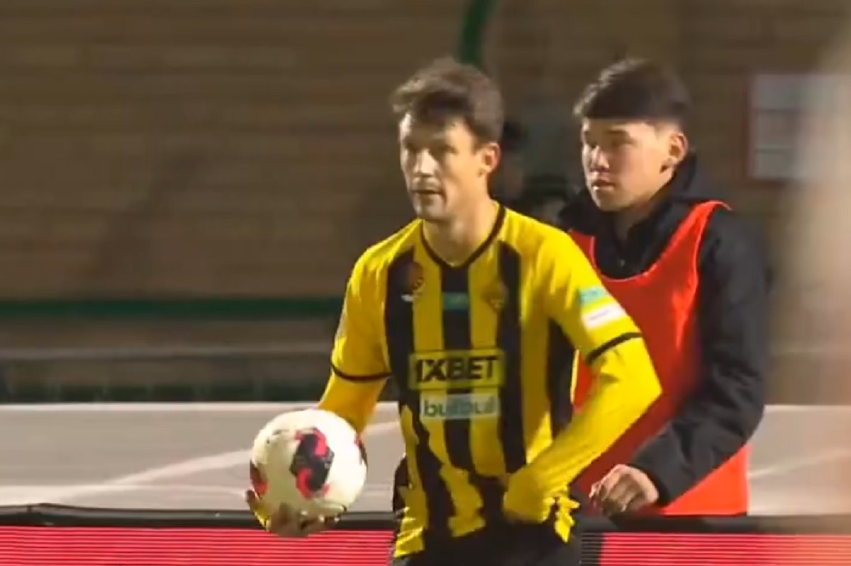 Błysk byłych piłkarzy Ekstraklasy. Marc Gual w roli głównej [WIDEO]