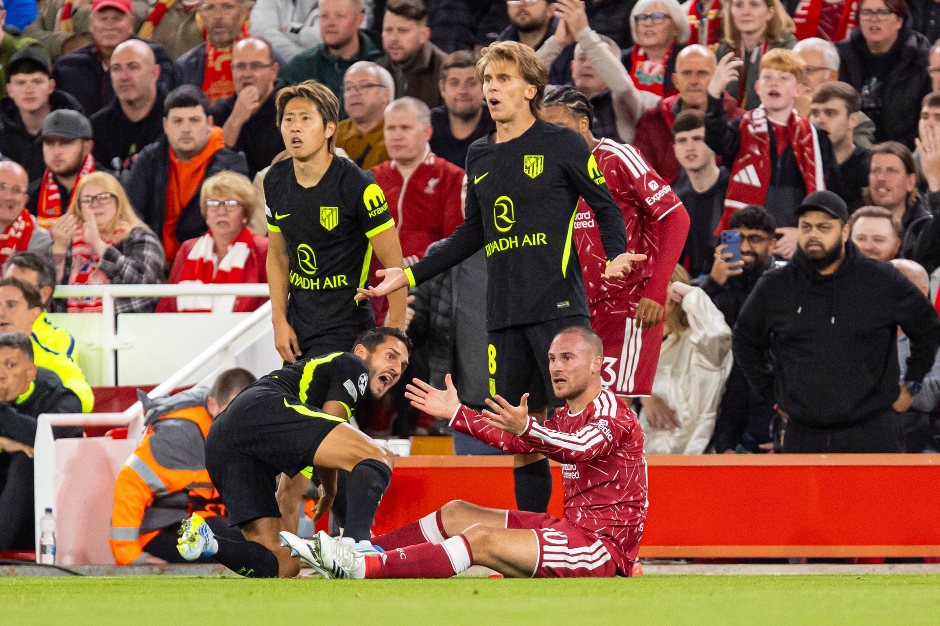 Kolejny ważny piłkarz może opuścić Liverpool. Klub szuka następcy