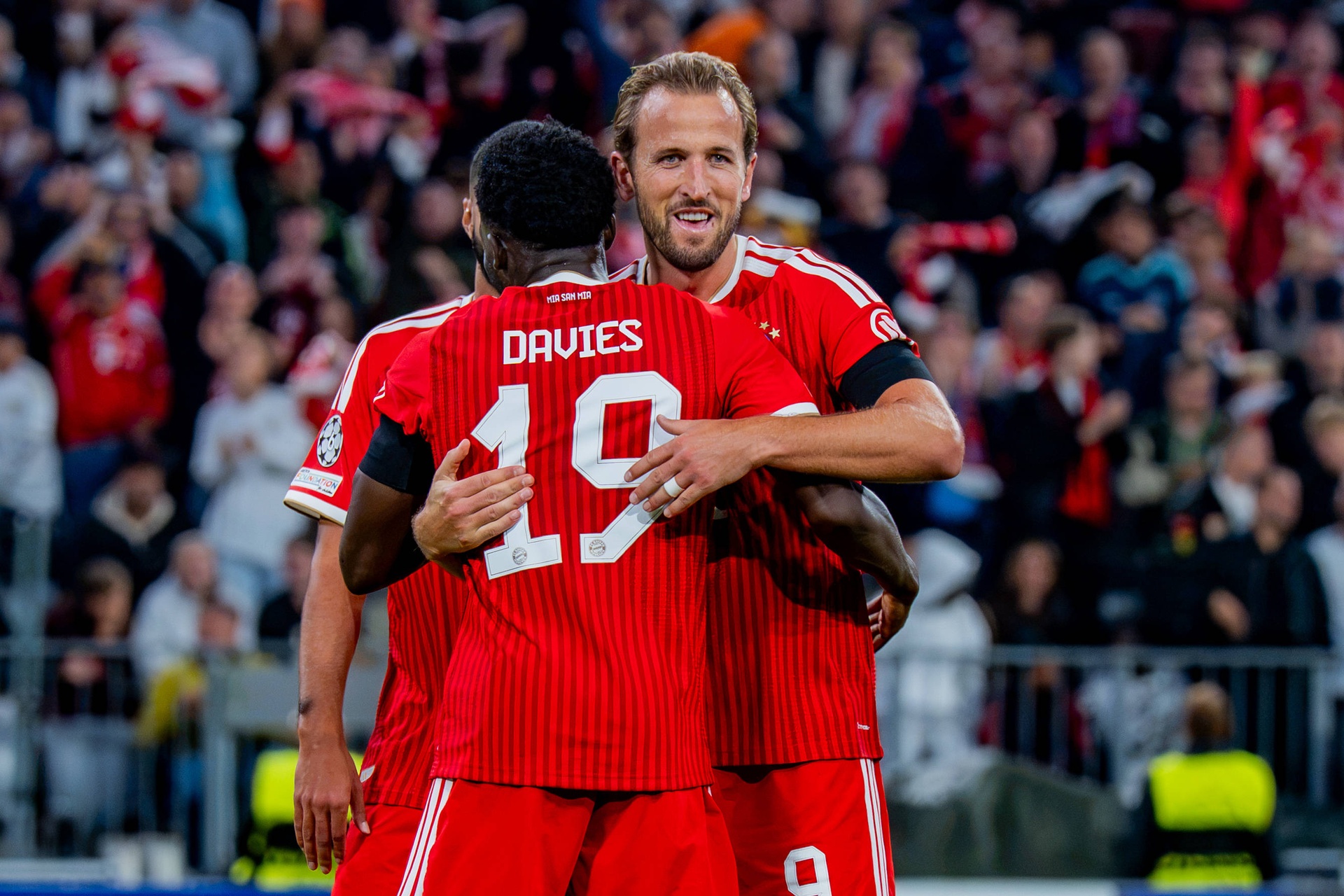 Beniaminek zaskoczył Bayern. Nagle do akcji wkroczył Kane