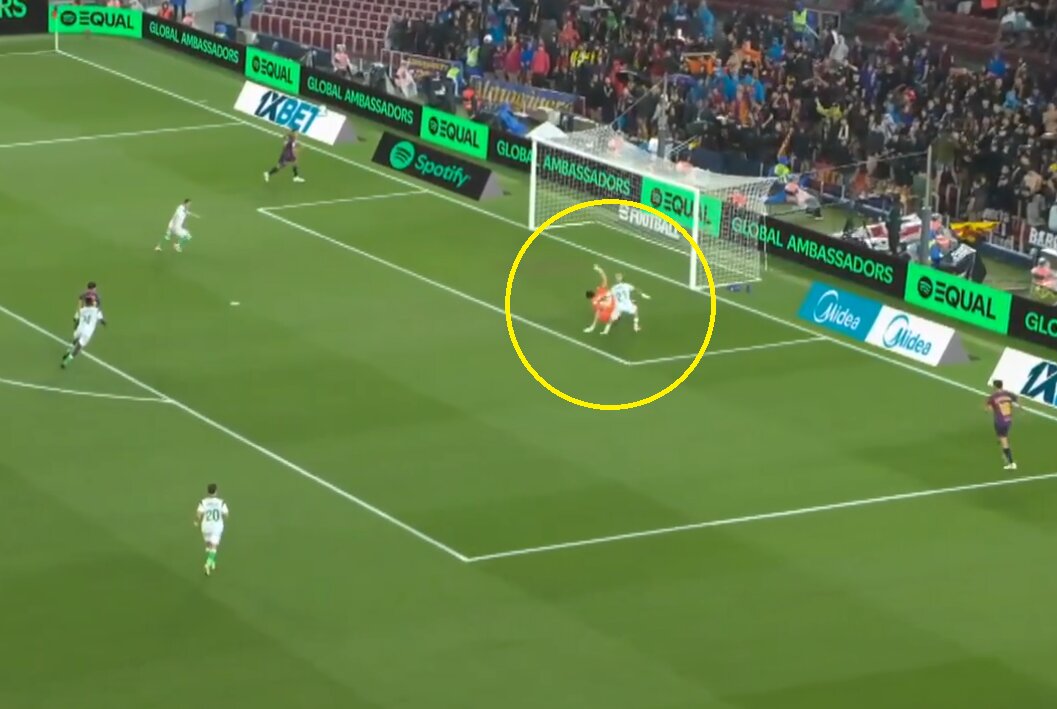 Absurdalny błąd Szczęsnego, klops Yamala. 7:2, Barcelona zmiażdżyła rywala