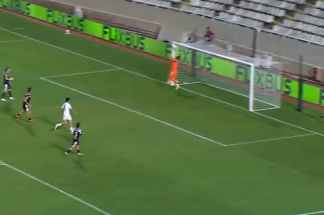 Sensacja w Lidze Europy! Co za gol, można oglądać bez końca [WIDEO]