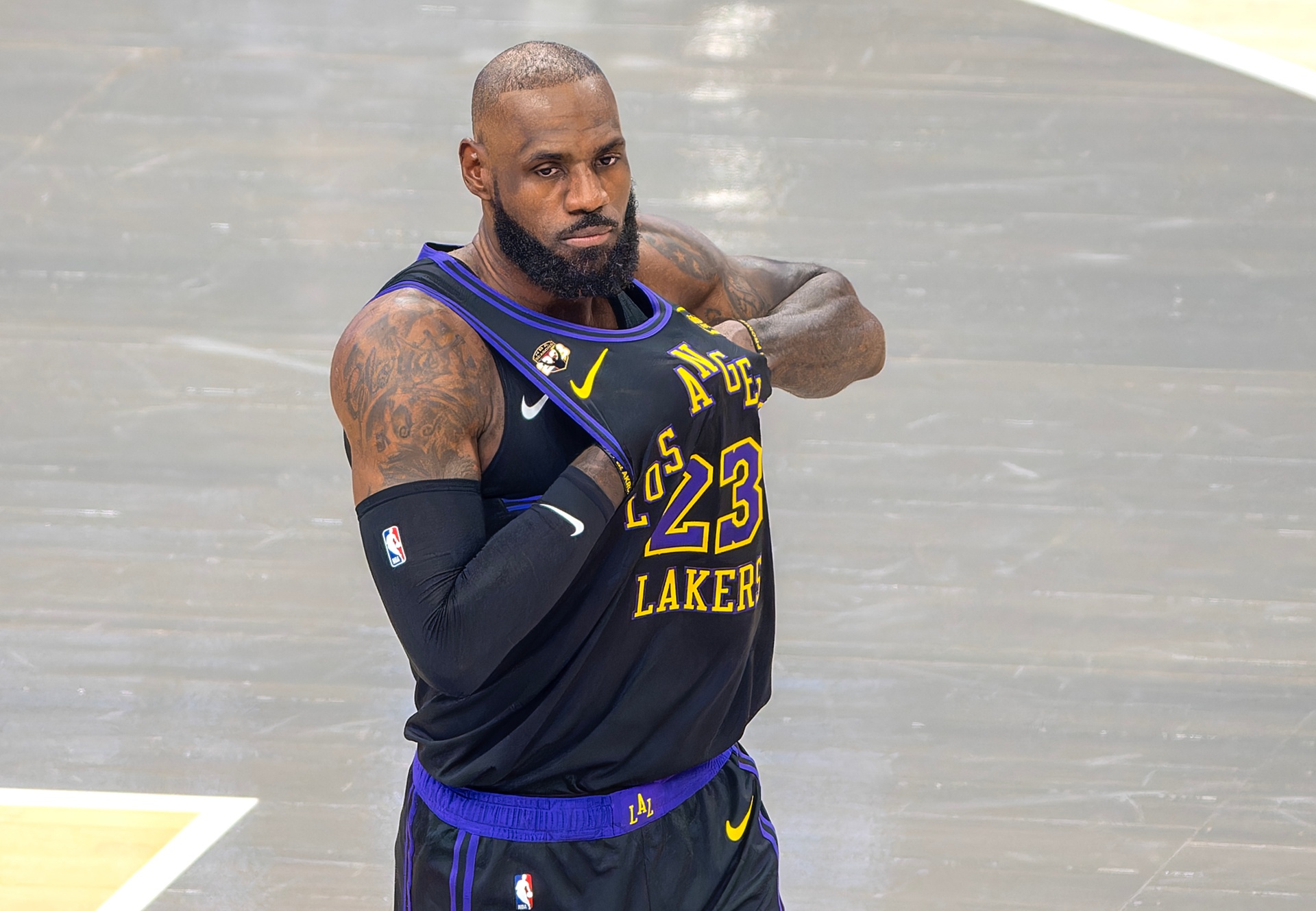 Nie zgadniecie, w co zainwestował LeBron. Chce zarobić wielką kasę