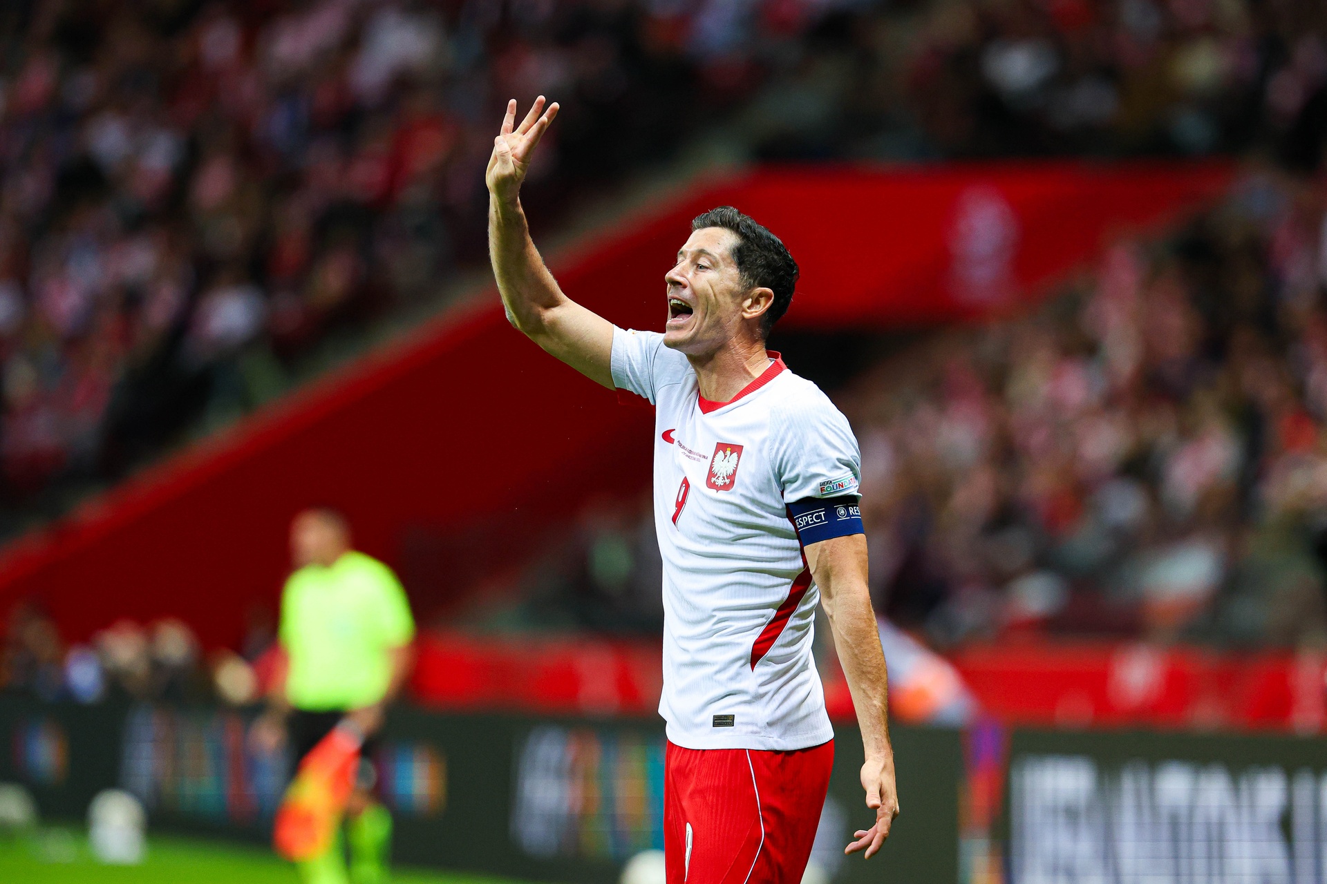 Lewandowski pod ostrzałem. "Myślał jak junior"