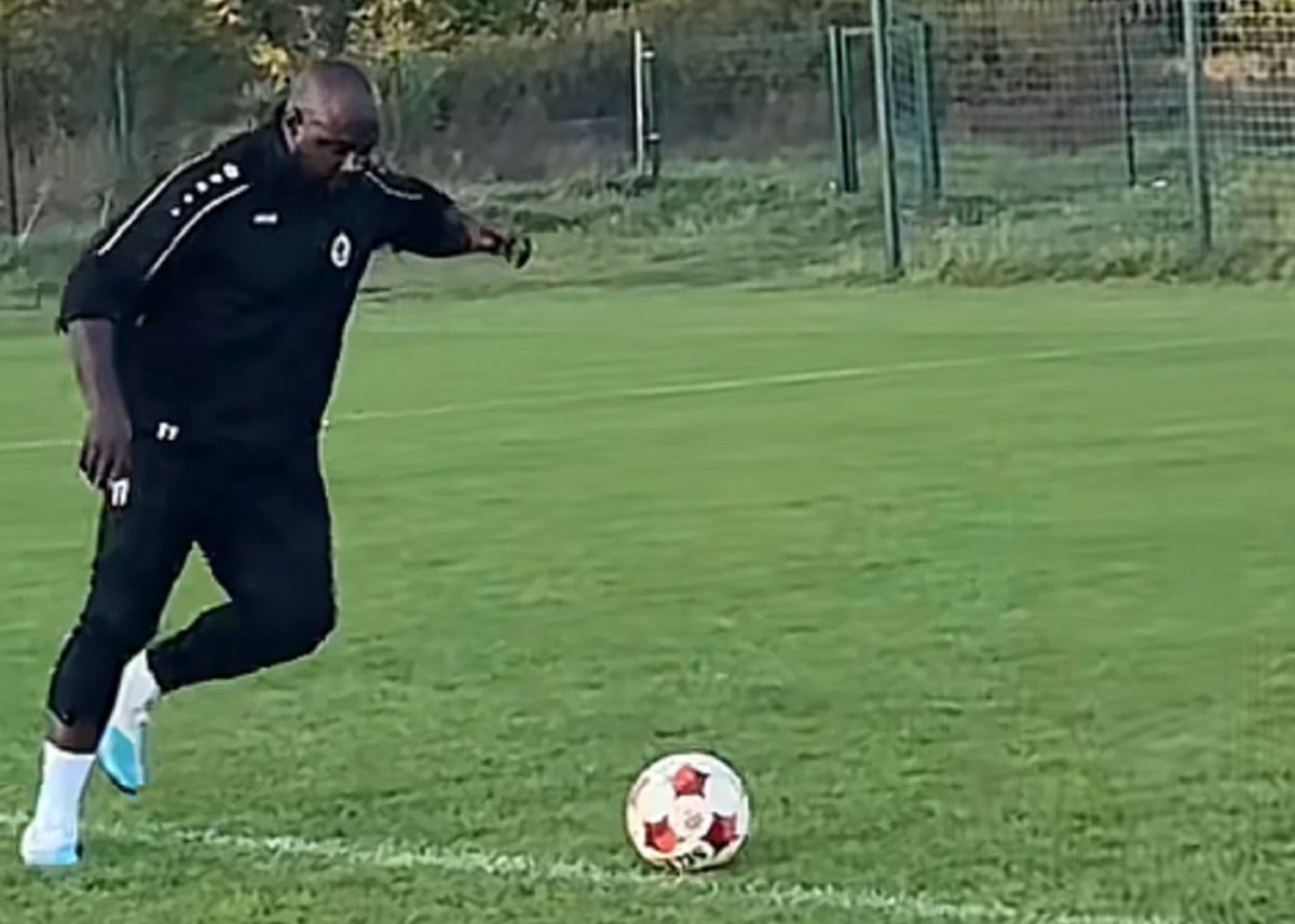 Olisadebe na treningu polskiego klubu. Ujawniono, co z jego występem [WIDEO]