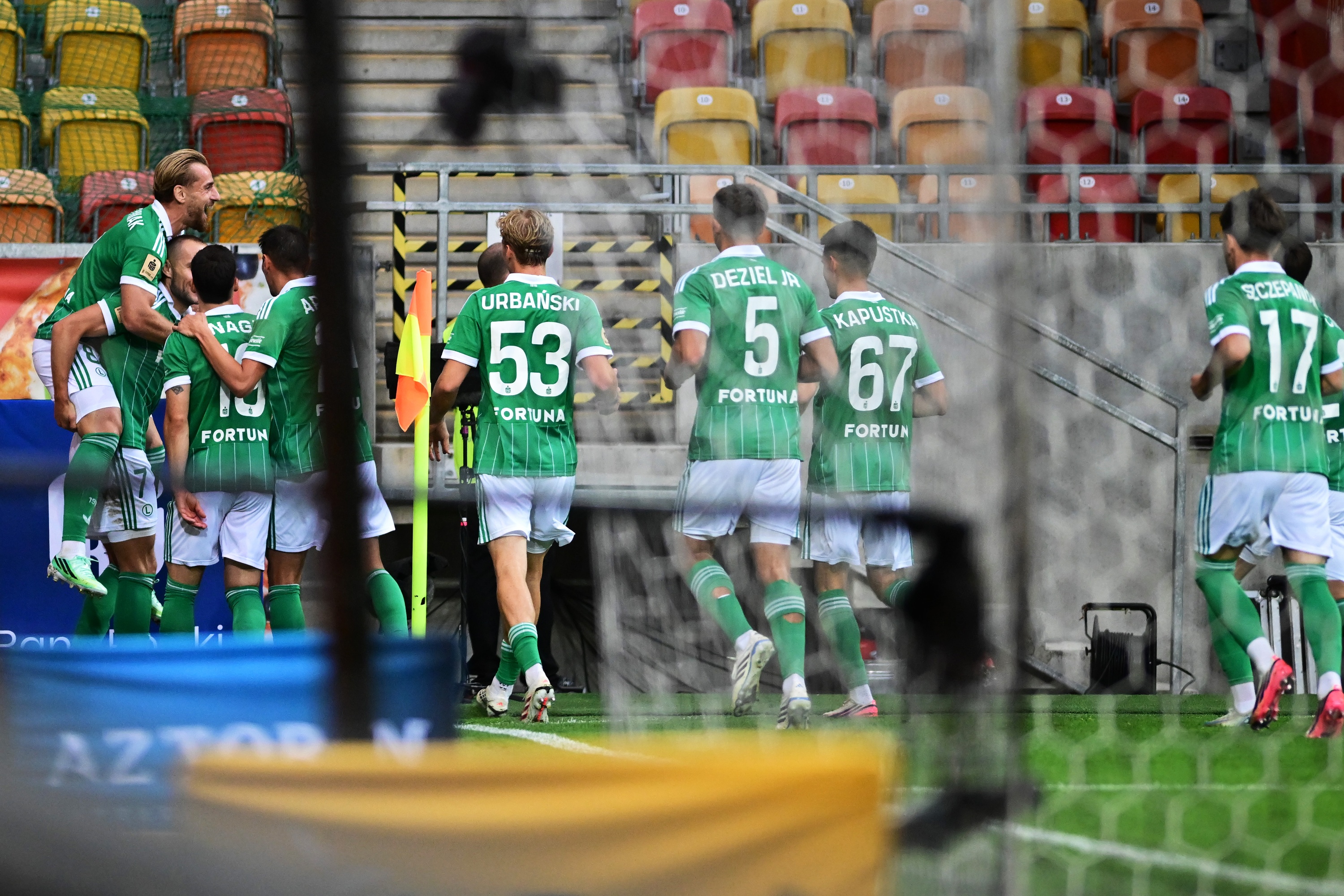 Legia Warszawa - Wisła Kraków: gdzie oglądać za darmo? (11.10.26)