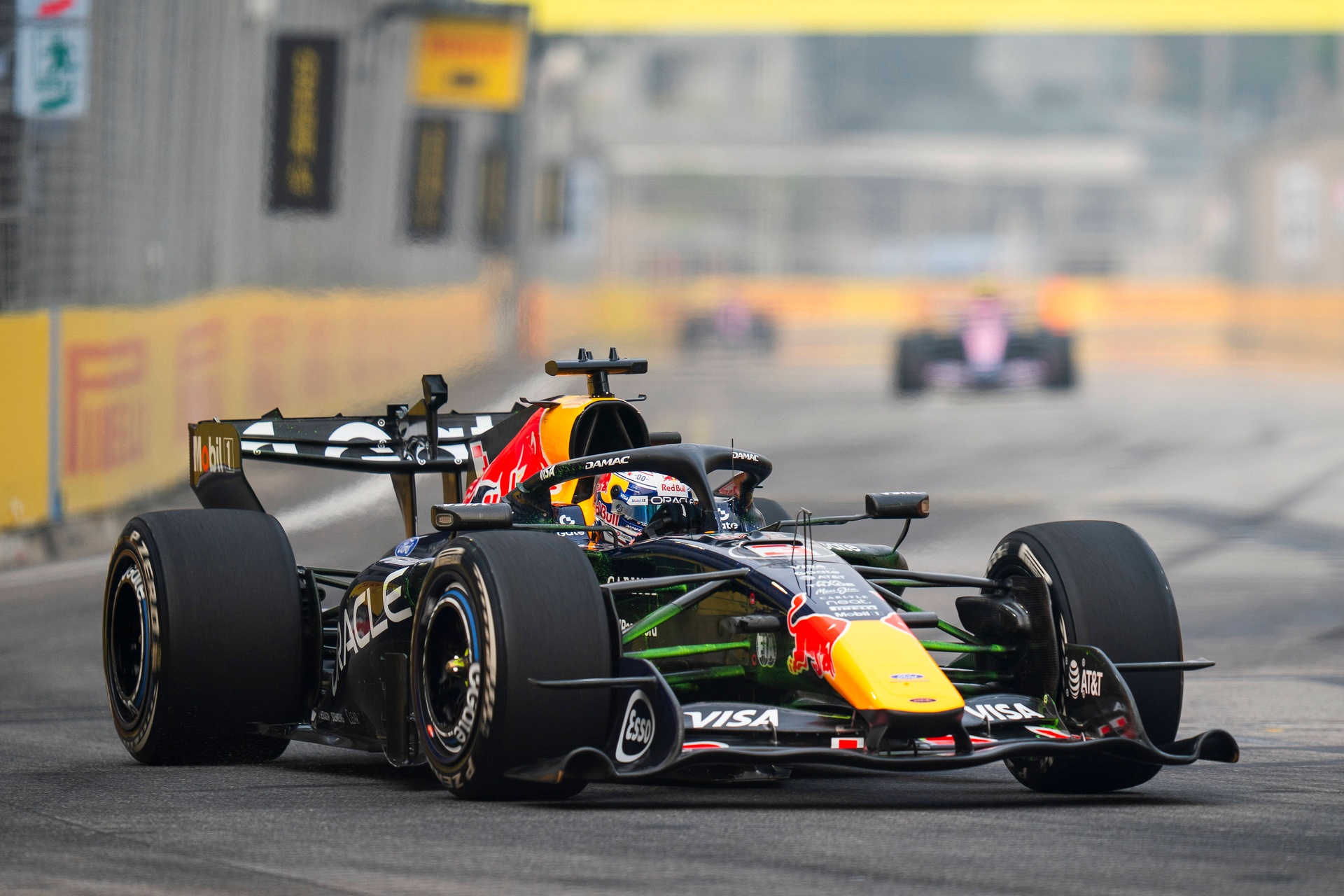 Verstappen znów to zrobił! Epicka batalia z Ferrari w kwalifikacjach