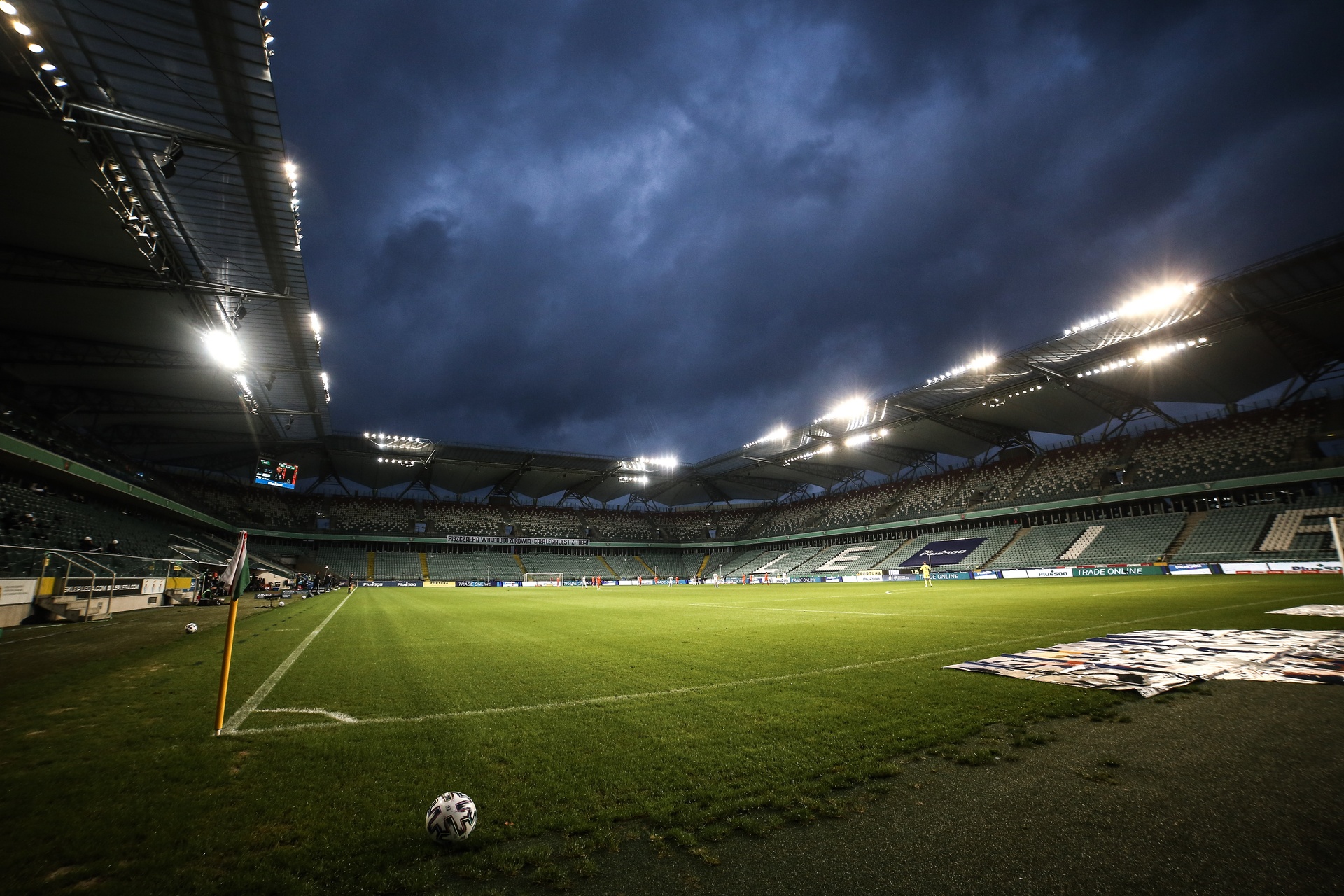 Legia pomyliła herb Wisły. Absurdalne sceny na Łazienkowskiej [ZDJĘCIE]