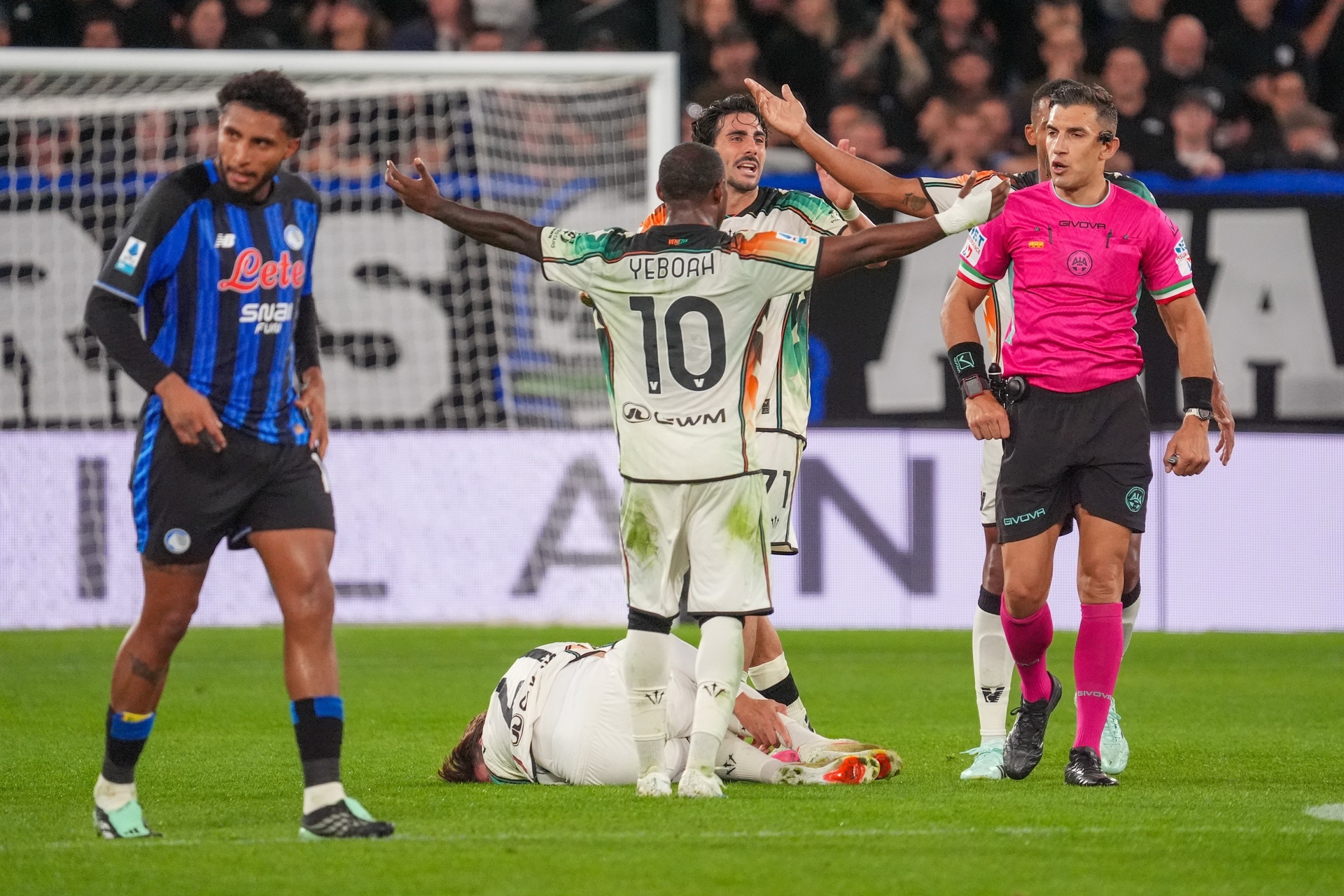 Zmiana trenera w Serie A. Koszmarny początek sezonu