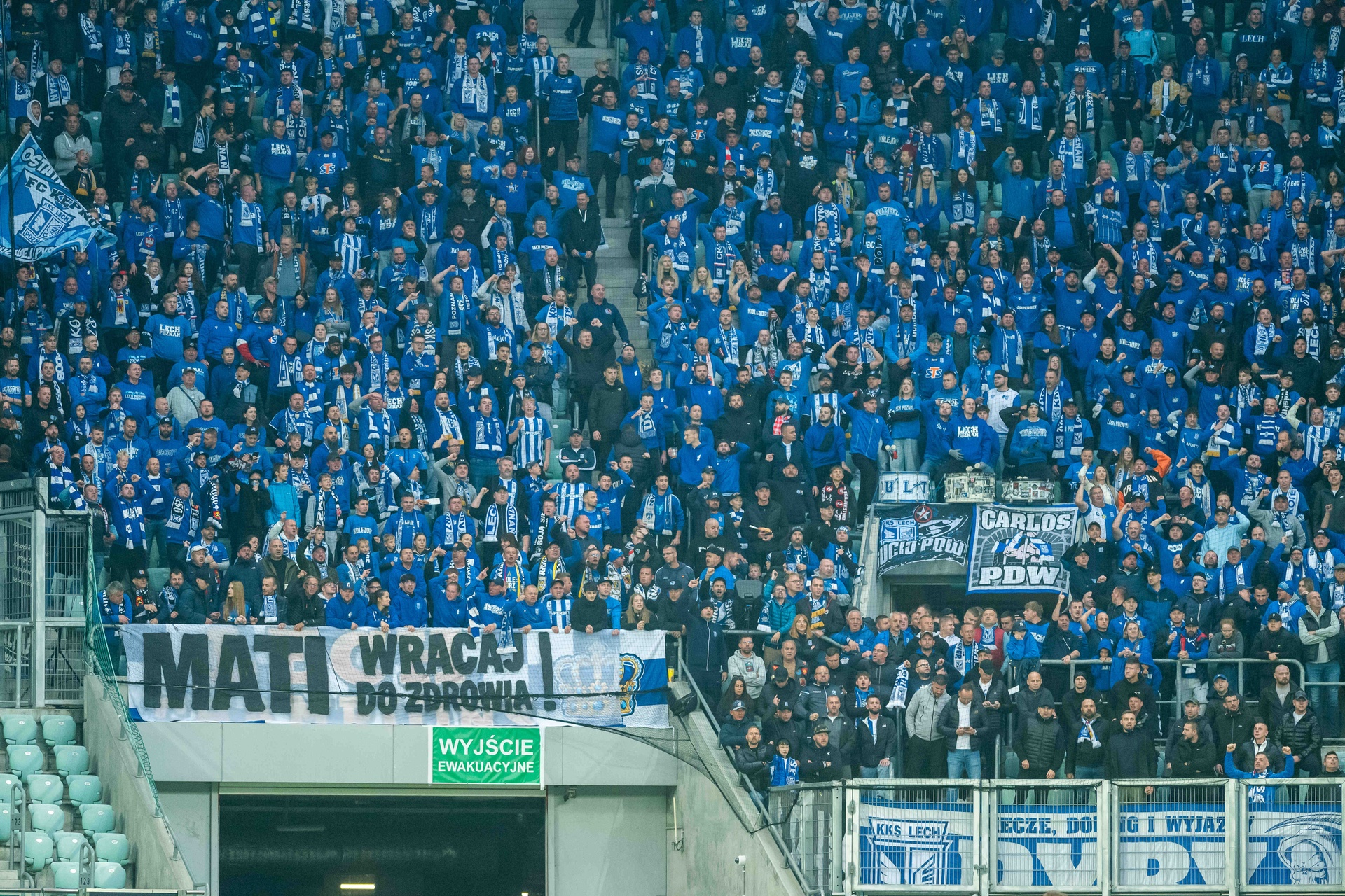 Ależ oprawa kibiców Lecha. "Klimat wielkich europejskich nocy!" [ZDJĘCIE]