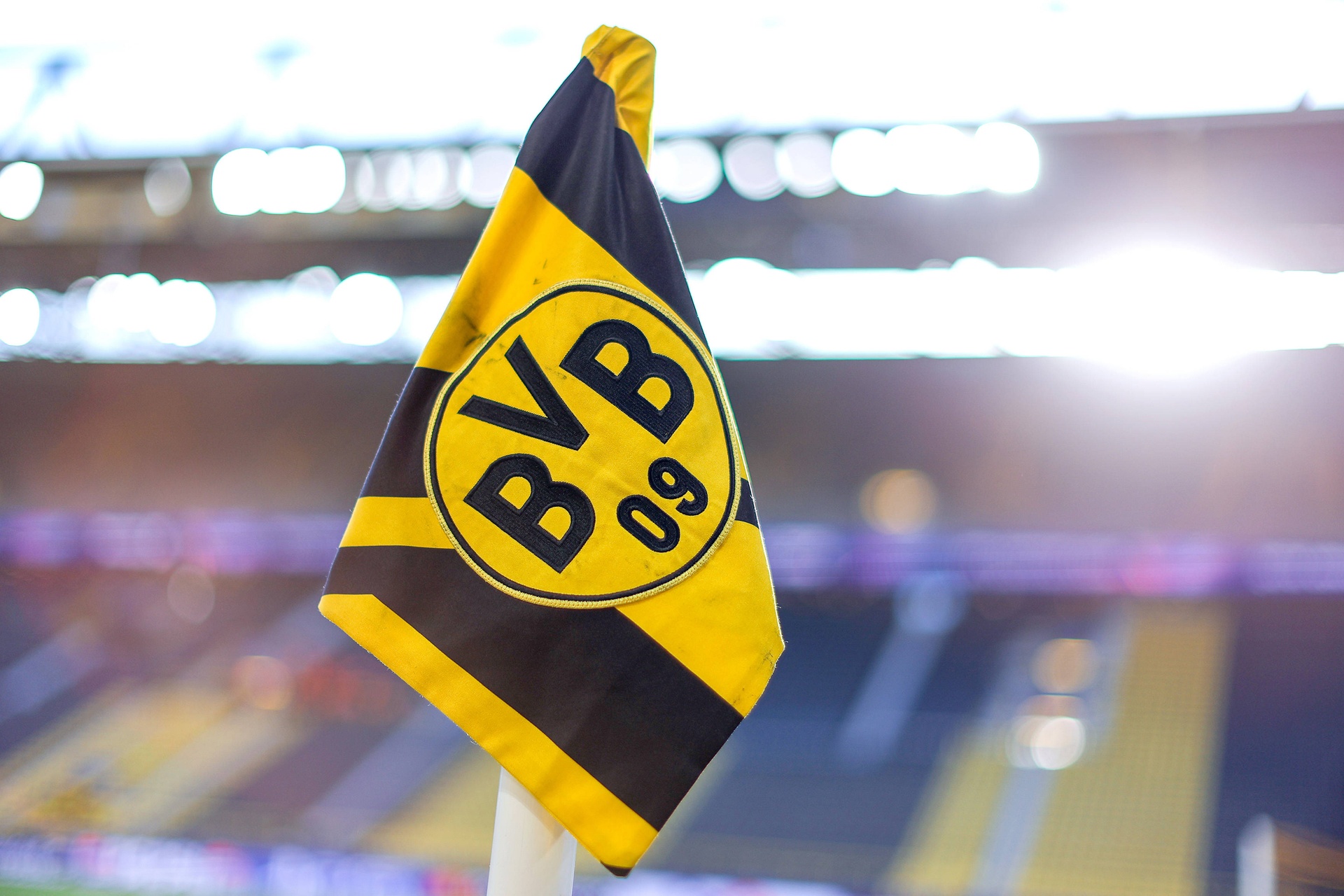 Gol Polaka w Borussii Dortmund. Idzie jak burza