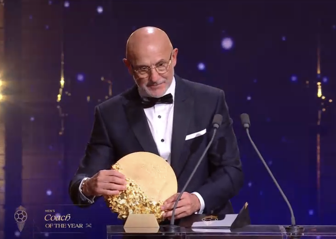 Oto najlepszy trener roku. Enrique zdetronizowany