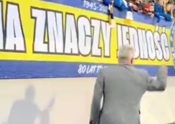 "Złóżcie się i kupcie Ronaldo". Trener pierwszoligowca wypalił do kibiców [WIDEO]