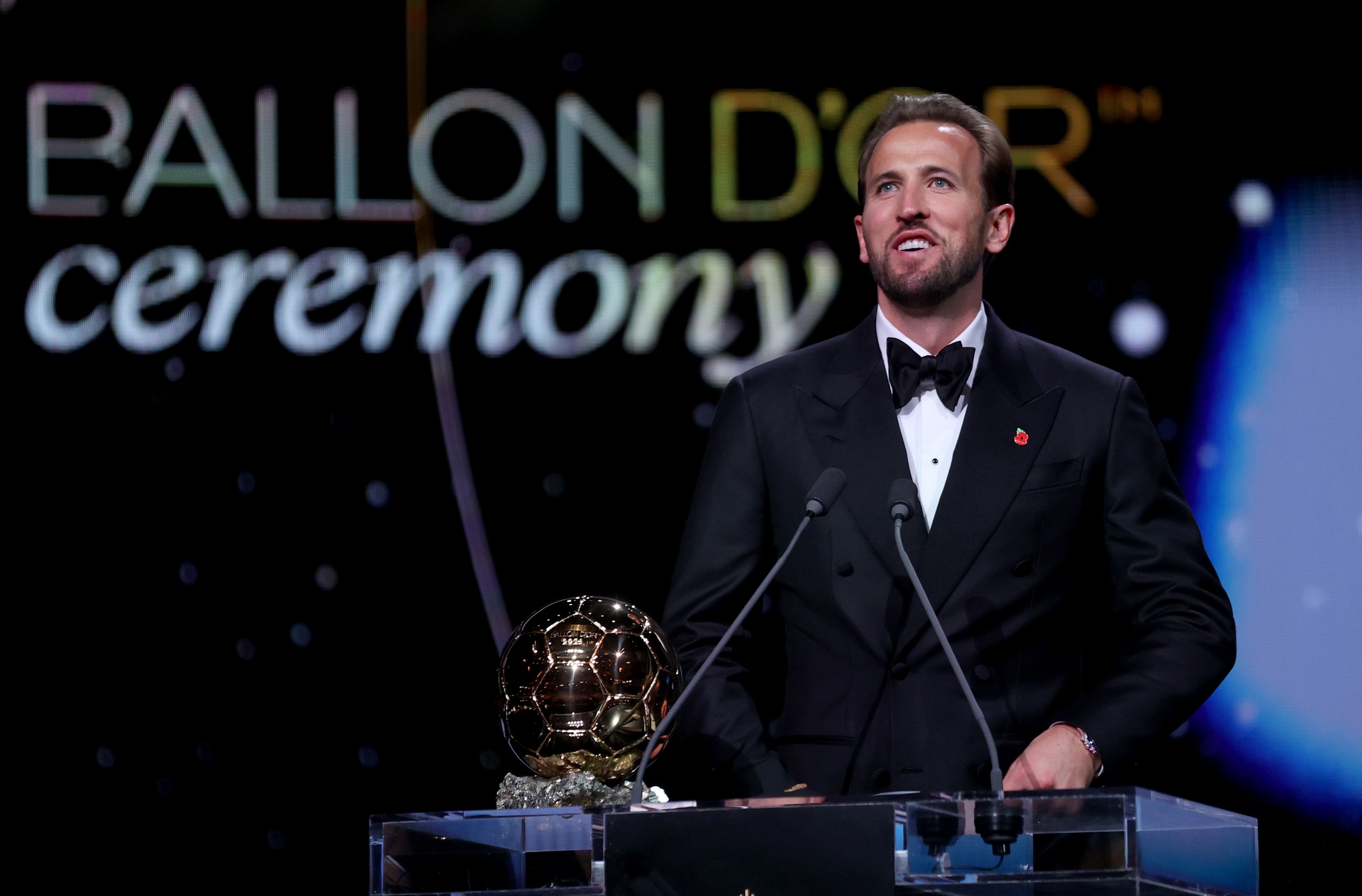 O tyle punktów Kane pokonał Mbappe. Ujawniono wyniki Złotej Piłki