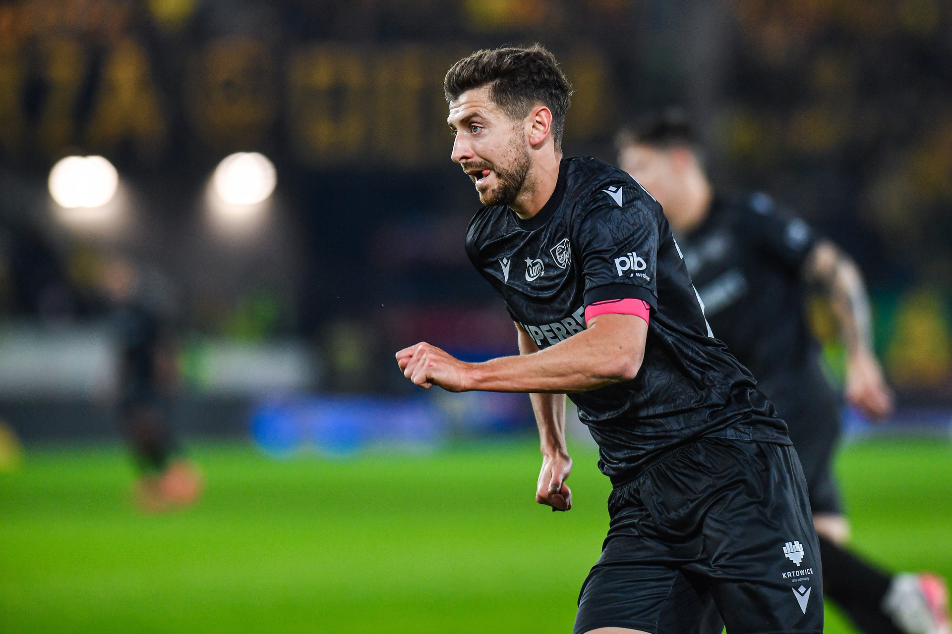 Hat-trick Nowaka powalił Widzew! Przełamanie GKS-u Katowice