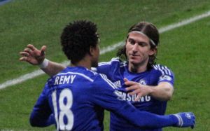 Chelsea chce więcej za Filipe Luisa