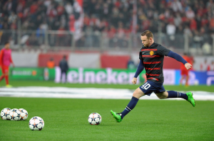 Rooney drugim strzelcem w historii Premier League