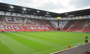 FC Augsburg pozyskał środkowego napastnika