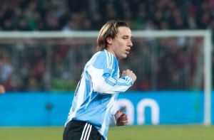 Lazio wygrywa z Bologną, gol Bigli