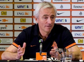 Bert van Marwijk zwolniony z reprezentacji Zjednoczonych Emiratów Arabskich