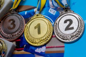 Ile za złoty medal? Piłkarz zarobi w 3 dni