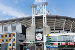 Ajax umocnił się na pozycji lidera