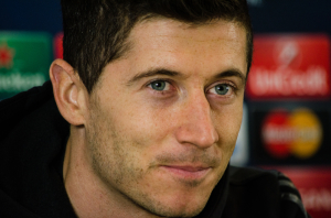 Bayern gromi, "Lewy" najlepszym Polakiem w pucharach!