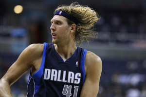 Mavericks rozbili Rockets w derbach Teksasu