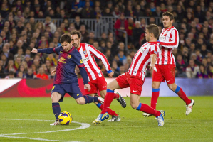 Ćwierćfinały LM: Bezradna Barcelona przegrywa z Atletico 0:2! Bayern o krok od półfinału [VIDEO]