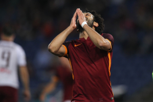 Roma wygrywa z Napoli, Juve mistrzem! [VIDEO]