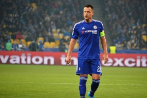 Henry: Terry musi zostać w Chelsea