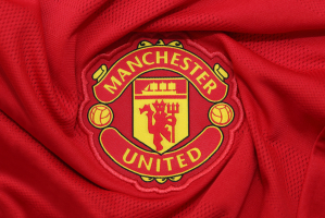 UEFA ukarała Liverpool i Manchester United