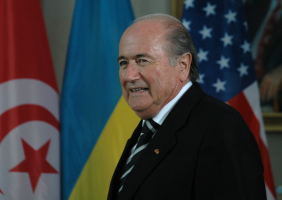 Kolejna afera w FIFA. Blatter i spółka przywłaszczyli sobie 80 mln dolarów!