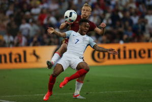 Rooney: Sterling jest fantastycznym piłkarzem