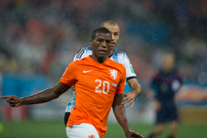 Oficjalnie: Wijnaldum przeszedł do Liverpoolu
