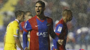 Reprezentant Algierii wzmocnił beniaminka La Liga