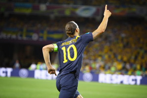 Zlatan w swoim stylu: Sprawiłem, że Pogba wrócił do MU