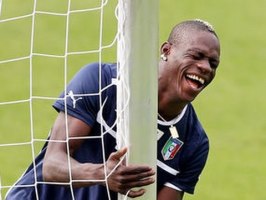 Kolejny klub nie chce Mario Balotelliego