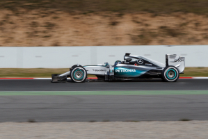 Szalone GP Belgii - kraksa i zwycięstwo Nico Rosberga
