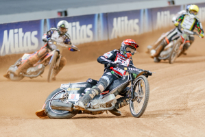 Elite League: Wolves rozbili Belle Vue Aces w pierwszym finale, Howarth najskuteczniejszy