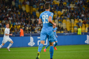 Napoli szuka następcy Milika. Kandydaci: Klose, Berbatow, Adebayor