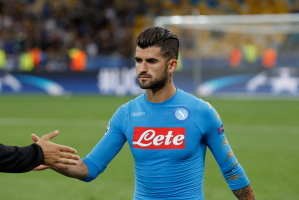 Napoli nie sprzeda MU obrońcy