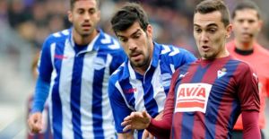 Remis Eibar z Deportivo Alaves