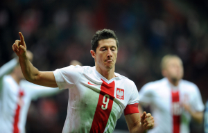 Zieliński: Lewandowski doszedł do takiej perfekcji, że coraz częściej zdobywa bramki z rzutów wolnych