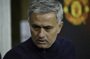 Mourinho: Chelsea jest fenomenalną, ale także niesamowicie defensywną drużyną