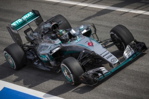 Mercedes próbuje zredukować wagę bolidu