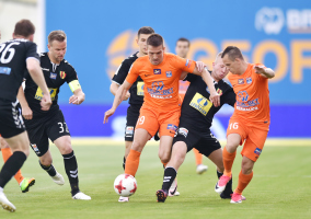 Korona Kielce wygrała z Termaliką w Niecieczy 